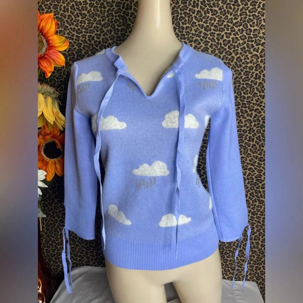 🦋B2G1🦋UNIQUE VINTAGE Cloud Print Swoosie Sweater NWT | X-SMALL | - Picture 4 of 10